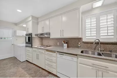 2349 Anita Avenue, Sacramento, CA 95822 - Photo 6