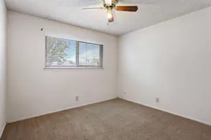 8348 Edgefield Way, Stockton, CA 95209 - Photo 20