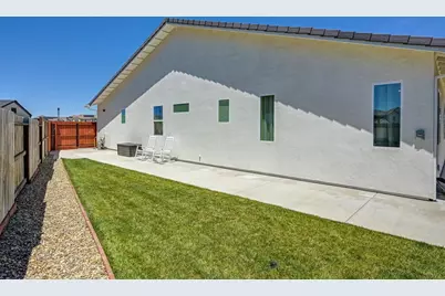 8229 Poppy Ridge Circle, Elk Grove, CA 95757 - Photo 56