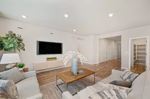 8229 Poppy Rdg Cir, Elk Grove, CA 95757 - Photo 10