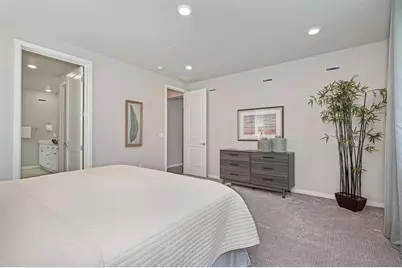 8229 Poppy Ridge Circle, Elk Grove, CA 95757 - Photo 34