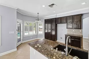 9021 Hooded Crane Ct, Sacramento, CA 95829 - Photo 14