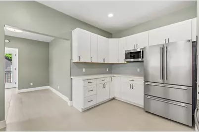 1045 35th Street, Sacramento, CA 95816 - Photo 12