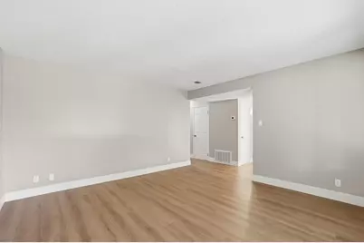 1217 Bellingham Drive, San Jose, CA 95121 - Photo 10