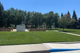 160 S Rock House Circle, Sacramento, CA 95835 - Photo 34