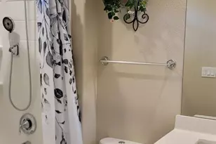 1052 Lavender St, Manteca, CA 95337 - Photo 22