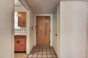 4274 Warren Ave, Sacramento, CA 95822 - Photo 6