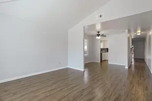 6658 El Capitan Cir, Stockton, CA 95210 - Photo 8