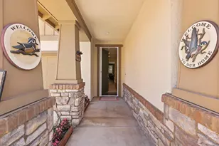 2708 Chardonnay Ln, Lodi, CA 95242 - Photo 2