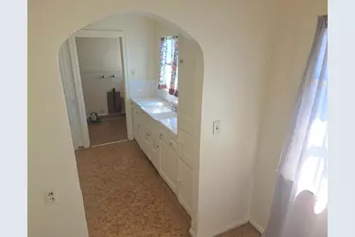 8106 Holly Street, Oakland, CA 94621 - Photo 10