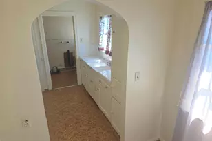 8106 Holly St, Oakland, CA 94621 - Photo 10