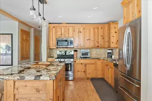 1807 Coniferous Dr, Arnold, CA 95223 - Photo 14