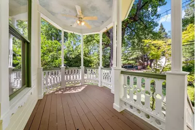 439 S Auburn Street, Grass Valley, CA 95945 - Photo 2