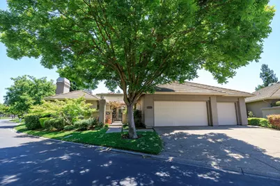 9516 Golf Course Lane, Elk Grove, CA 95758 - Photo 16