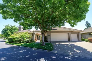 9516 Golf Course Ln, Elk Grove, CA 95758 - Photo 16