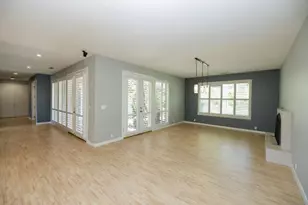 9516 Golf Course Ln, Elk Grove, CA 95758 - Photo 22