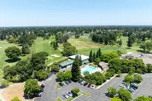 9516 Golf Course Ln, Elk Grove, CA 95758 - Photo 12