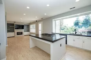 9516 Golf Course Ln, Elk Grove, CA 95758 - Photo 40