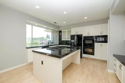 9516 Golf Course Lane, Elk Grove, CA 95758 - Photo 34