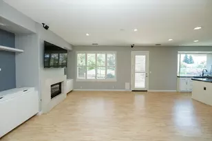 9516 Golf Course Ln, Elk Grove, CA 95758 - Photo 30