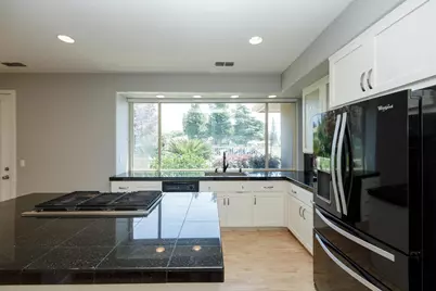 9516 Golf Course Lane, Elk Grove, CA 95758 - Photo 36