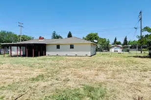 1946 16th St, Olivehurst, CA 95961 - Photo 30