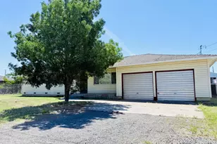 1946 16th St, Olivehurst, CA 95961 - Photo 6