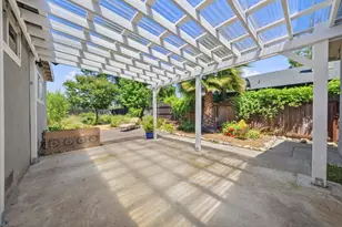 2865 26th Ave, Sacramento, CA 95820 - Photo 26