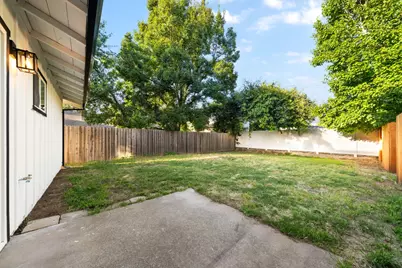 5550 E Knoll Drive, Fair Oaks, CA 95628 - Photo 32