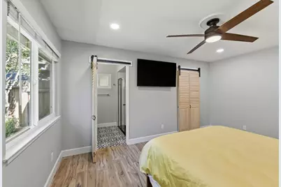 7997 La Riviera Drive, Sacramento, CA 95826 - Photo 20