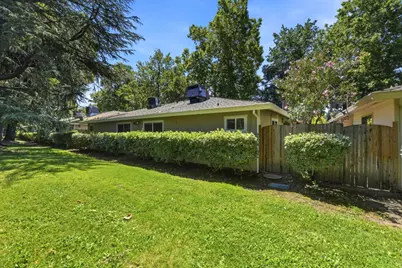 7997 La Riviera Drive, Sacramento, CA 95826 - Photo 28