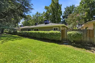 7997 La Riviera Dr, Sacramento, CA 95826 - Photo 28