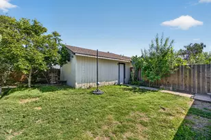 7033 Tristan Cir, Stockton, CA 95210 - Photo 32