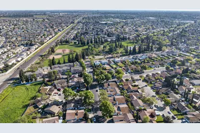 7033 Tristan Circle, Stockton, CA 95210 - Photo 42