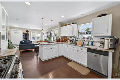 3424 45th Street, Sacramento, CA 95820 - Photo 12