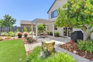 8256 Schellhous Dr, Roseville, CA 95747 - Photo 32