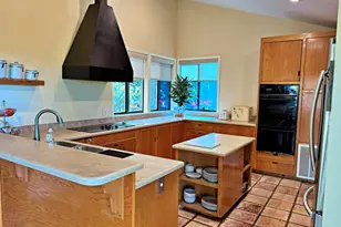 4181 Thunderbird Ln, Rescue, CA 95672 - Photo 8