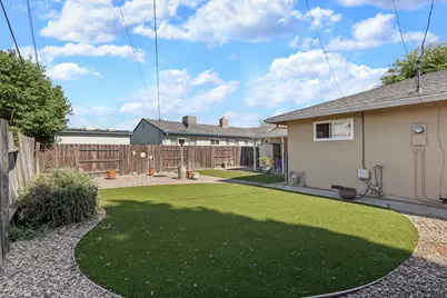 819 Sylvia Drive, Lodi, CA 95240 - Photo 36