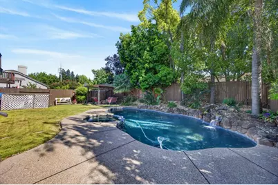 6510 Kenbridge Street, Elk Grove, CA 95758 - Photo 50