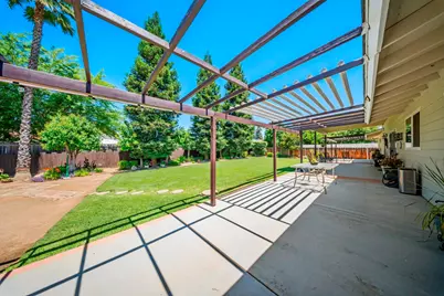 18746 Auburn Way, Madera, CA 93638 - Photo 34