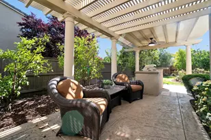 7068 Hearst Dr, El Dorado Hills, CA 95762 - Photo 58