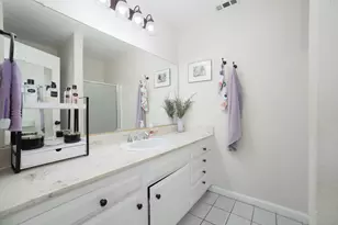 1077 Rivara Rd, Stockton, CA 95207 - Photo 10