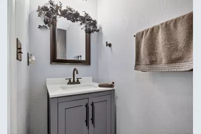 4116 Windrose Court, Modesto, CA 95356 - Photo 12