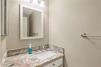 3928 Oak Villa Circle, Carmichael, CA 95608 - Photo 18