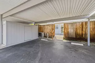 3928 Oak Villa Cir, Carmichael, CA 95608 - Photo 22
