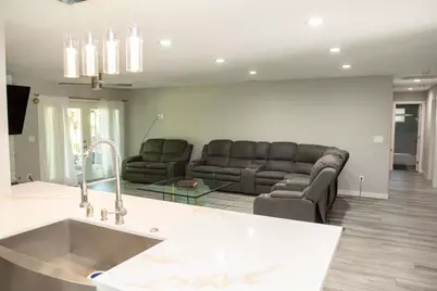 2206 Idaho Avenue, Stockton, CA 95204 - Photo 6