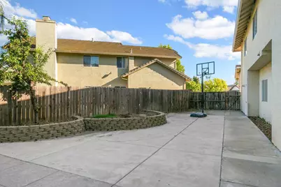 8647 Little Wood Circle, Elk Grove, CA 95624 - Photo 46