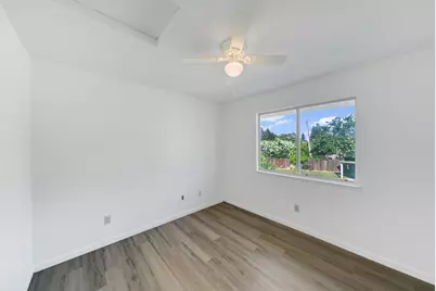 8647 Little Wood Circle, Elk Grove, CA 95624 - Photo 38