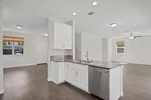 1027 Heritage Way, Yuba City, CA 95991 - Photo 18
