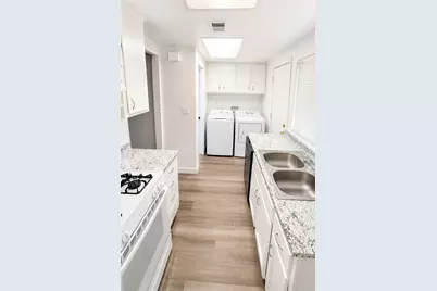 5816 Shadow Creek Drive #3, Sacramento, CA 95841 - Photo 6